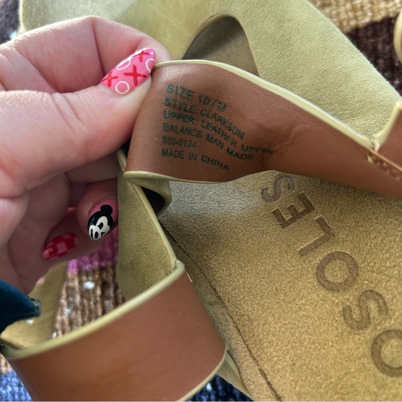 Aerosoles Clarkson suede olive green chunky heels size 10 - Picture 5 of 5